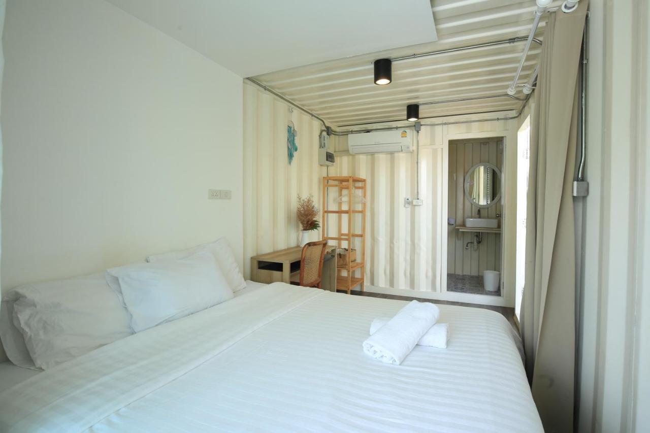 Day Off House Chiang Mai Near Walking Street Apartment Luaran gambar