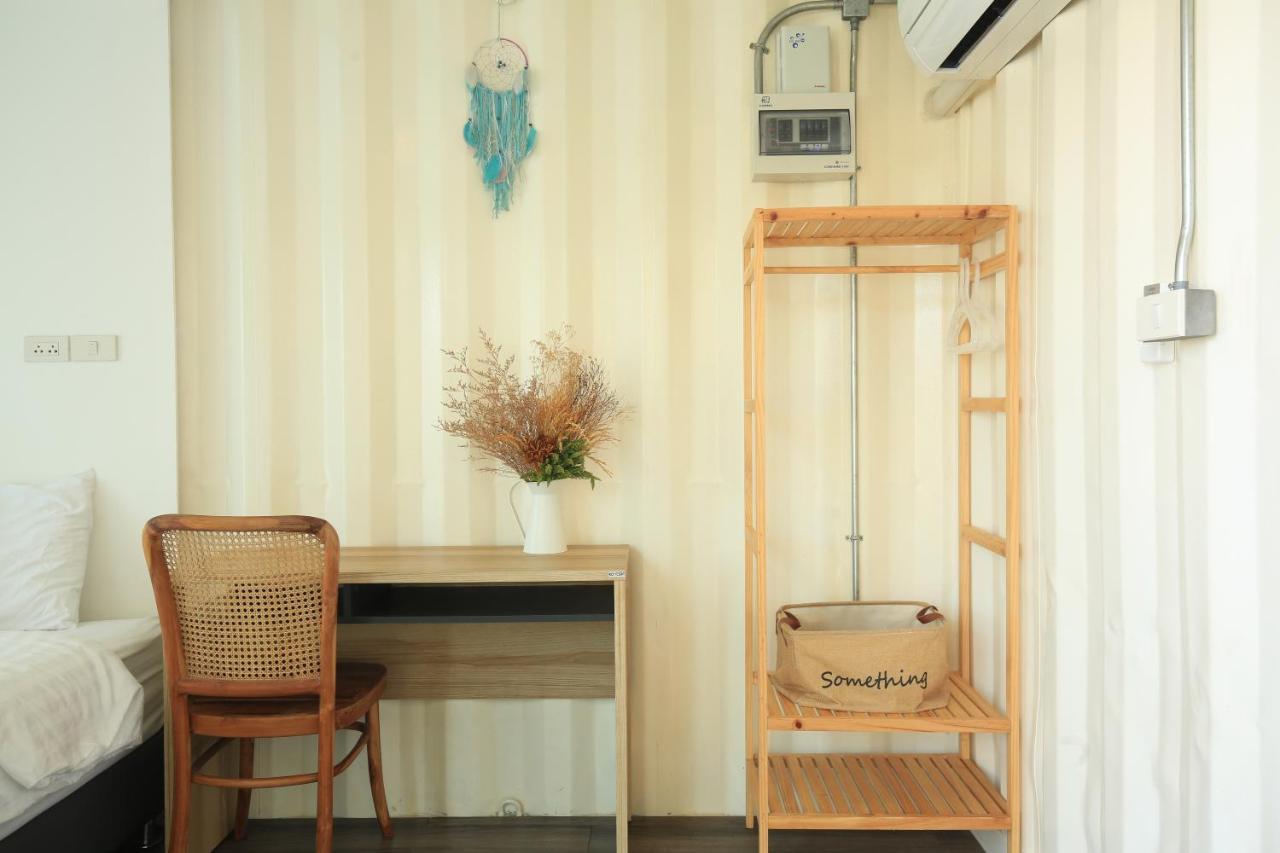 Day Off House Chiang Mai Near Walking Street Apartment Luaran gambar