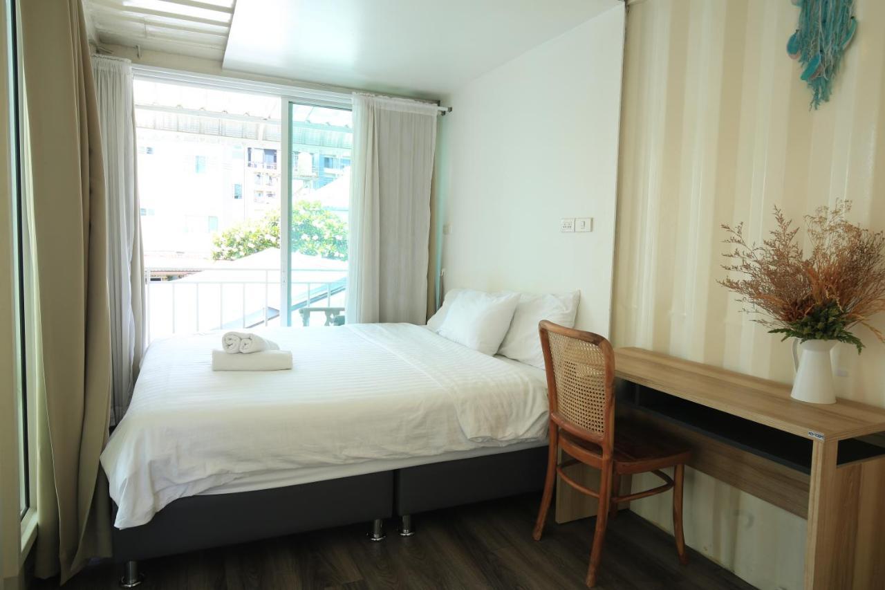 Day Off House Chiang Mai Near Walking Street Apartment Luaran gambar
