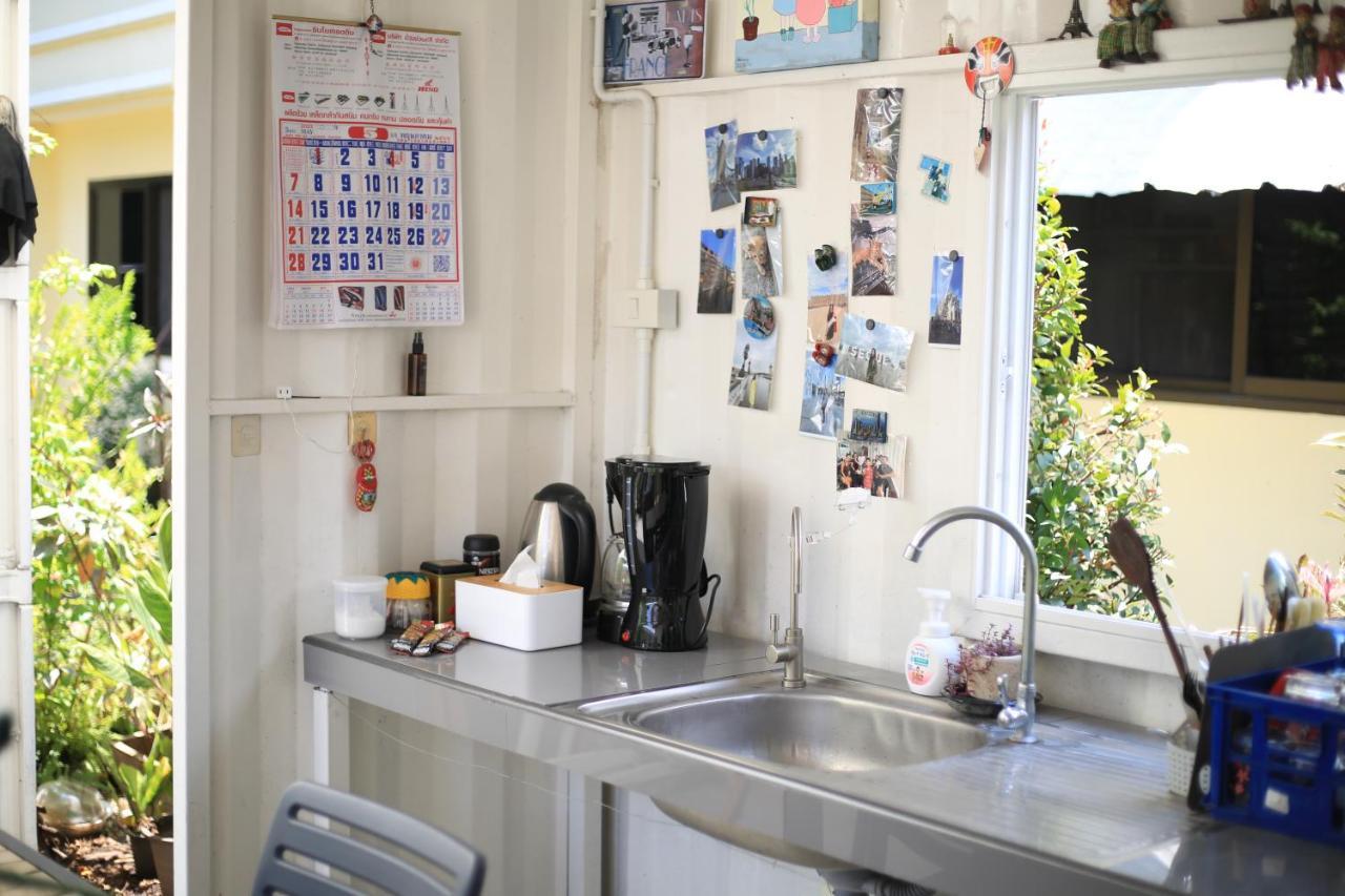 Day Off House Chiang Mai Near Walking Street Apartment Luaran gambar