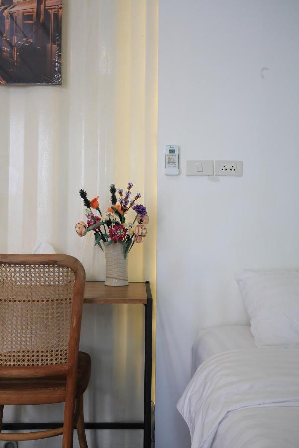 Day Off House Chiang Mai Near Walking Street Apartment Luaran gambar