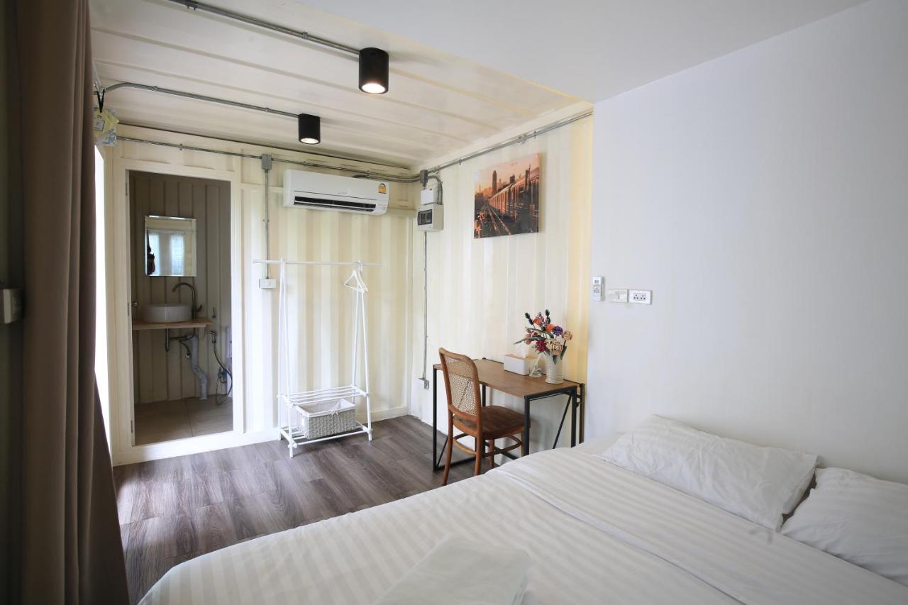 Day Off House Chiang Mai Near Walking Street Apartment Luaran gambar